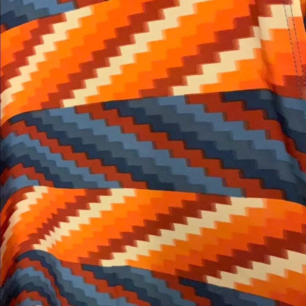 ❤️ FINAL PRICE ❤️ NWT! Lularoe Joy Medium - Picture 2 of 3